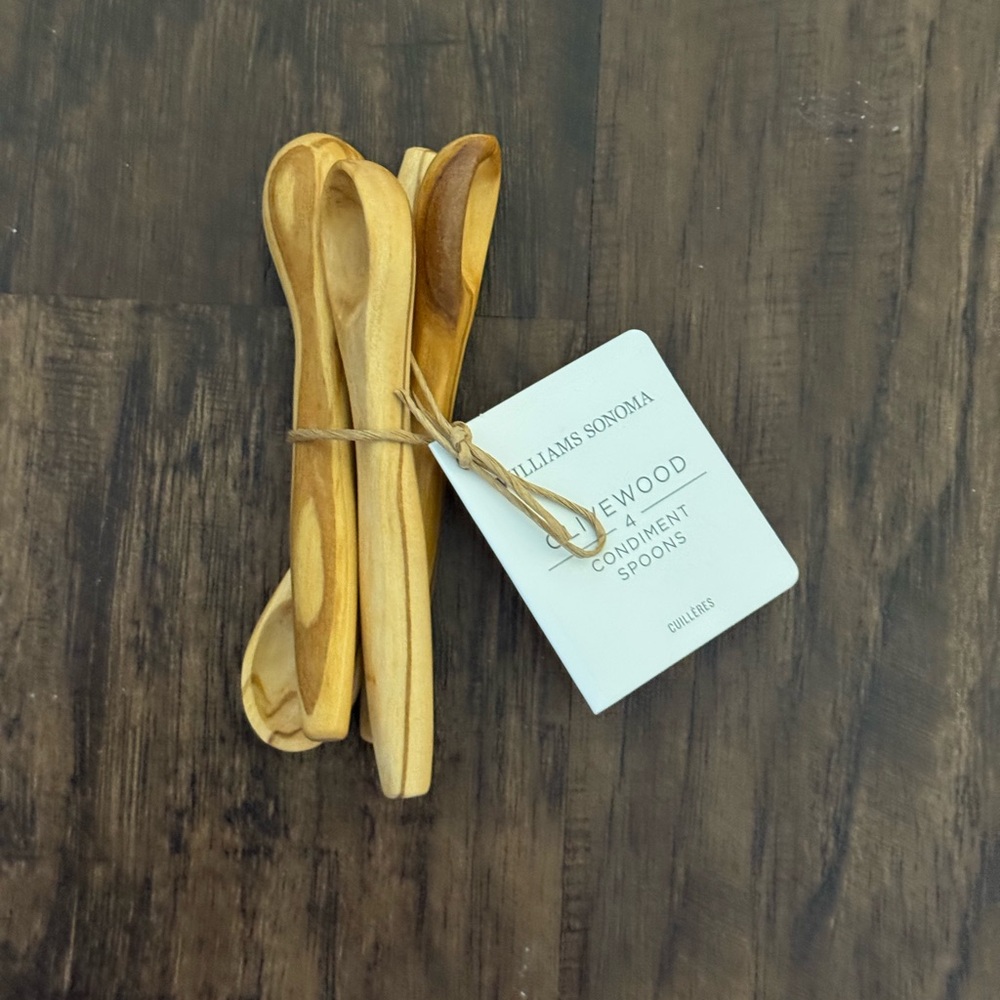Williams Sonoma Olive Wood condiments Salt Spoons - Natural Wood set of 4 - Picture 14 of 16